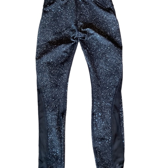 Lululemon Train Times 7/8 Pant 25” - Picture 6 of 10